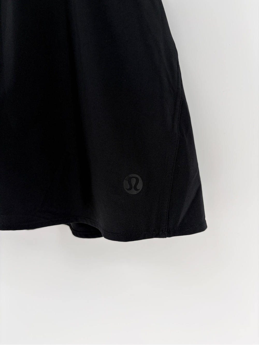 Lululemon Lightweight High-Rise Tennis Skirt Sz 2 - Picture 5 of 13